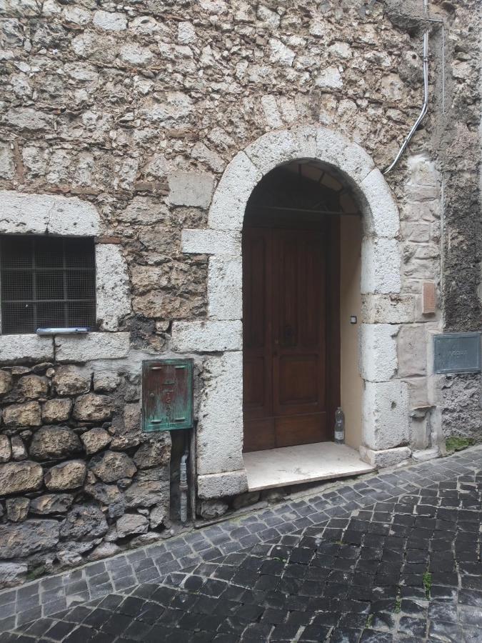 Casa Porta San Francesco Bed & Breakfast Alatri Eksteriør bilde
